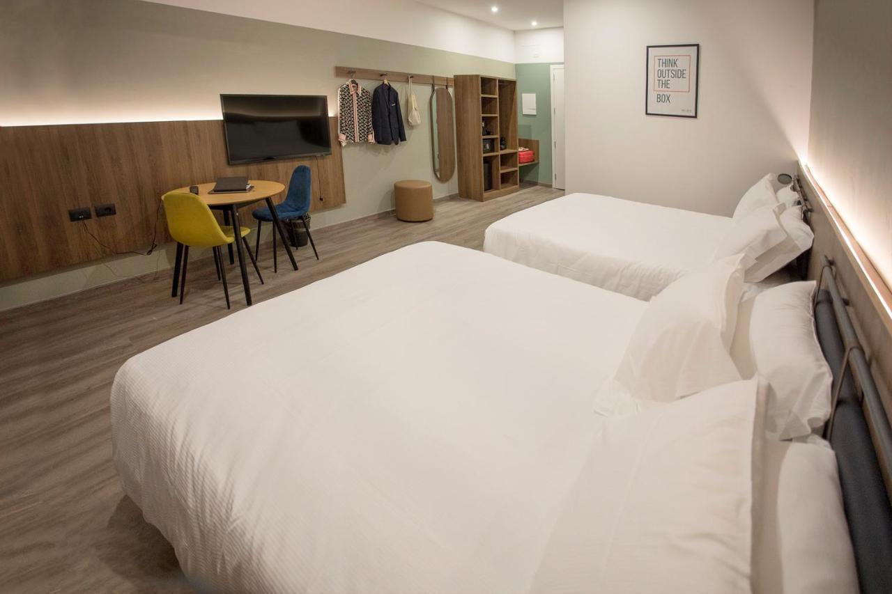 Moody Smart & Comfy 3*